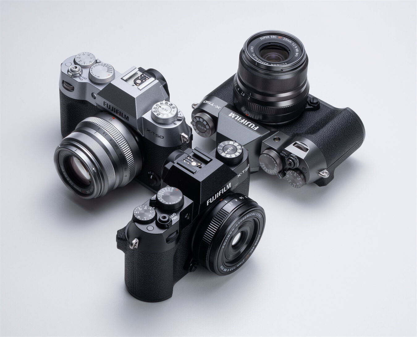 Bezlusterkowiec Fujifilm X-T50 srebrny + Fujinon XC 15-45/3.5-5.6 - Nowość!