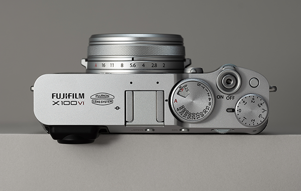 Aparat Fujifilm X100 VI srebrny