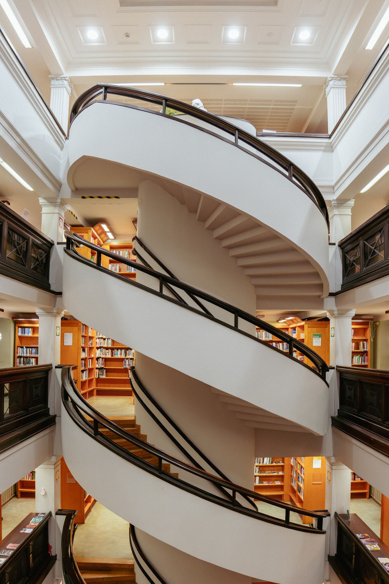 Obiektyw Sigma 15mm f/1,4 DC Contemporary (Canon RF-s) + 5 lat gwarancji - PRZEDSPRZEDAŻ