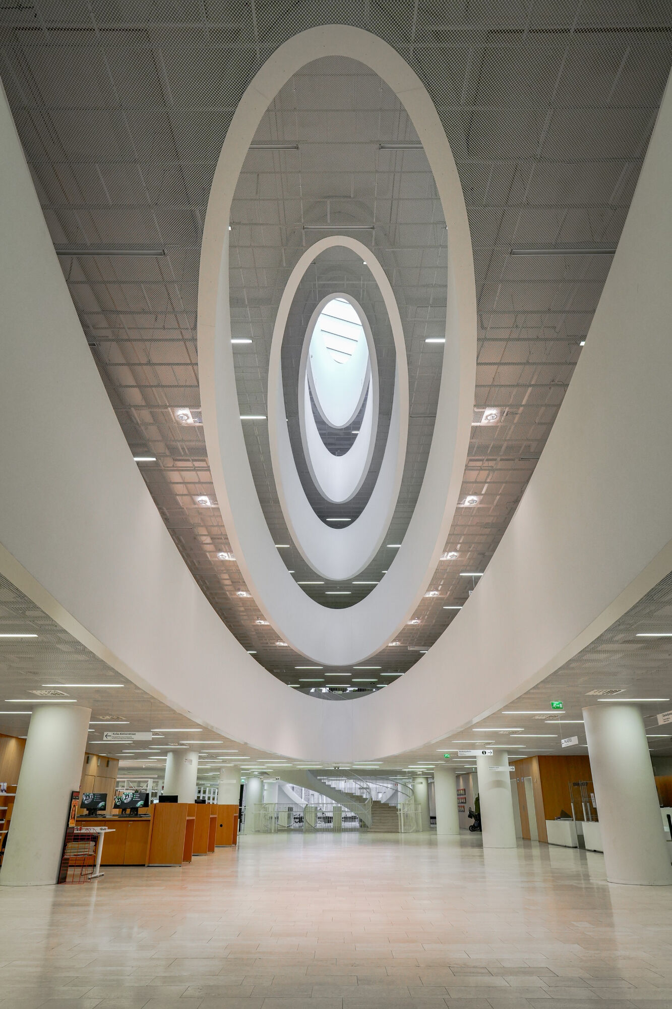 Obiektyw Sigma 15mm f/1,4 DC Contemporary (Canon RF-s) + 5 lat gwarancji - PRZEDSPRZEDAŻ