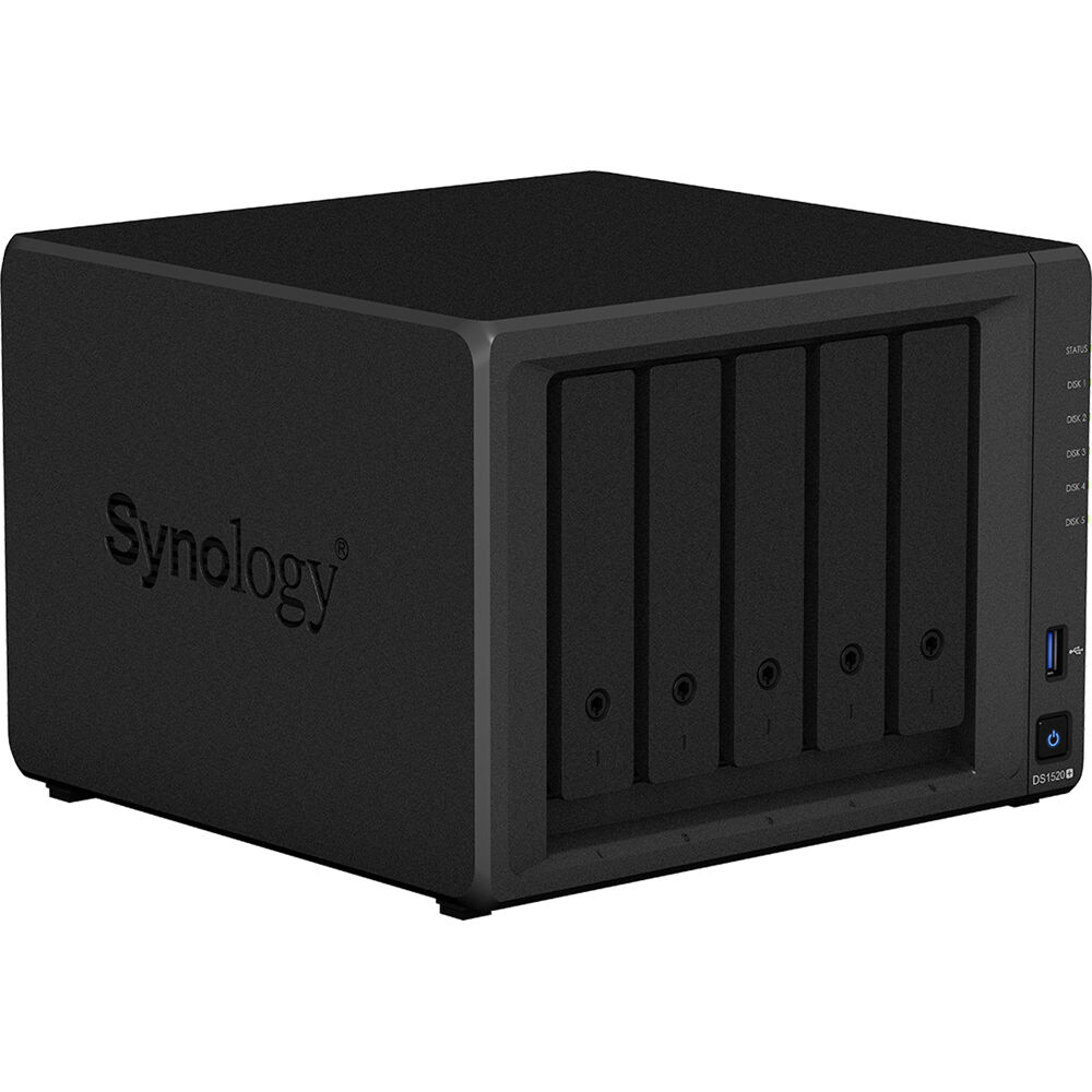synology-ds1520-front-right