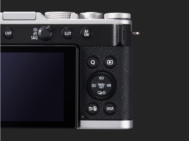 Aparat Panasonic Lumix DC-L10 (srebrny) + Rozszerz gwarancję do 5 lat! - NOWOŚĆ PRZEDSPRZEDAŻ |Promocja Dni Otwarte