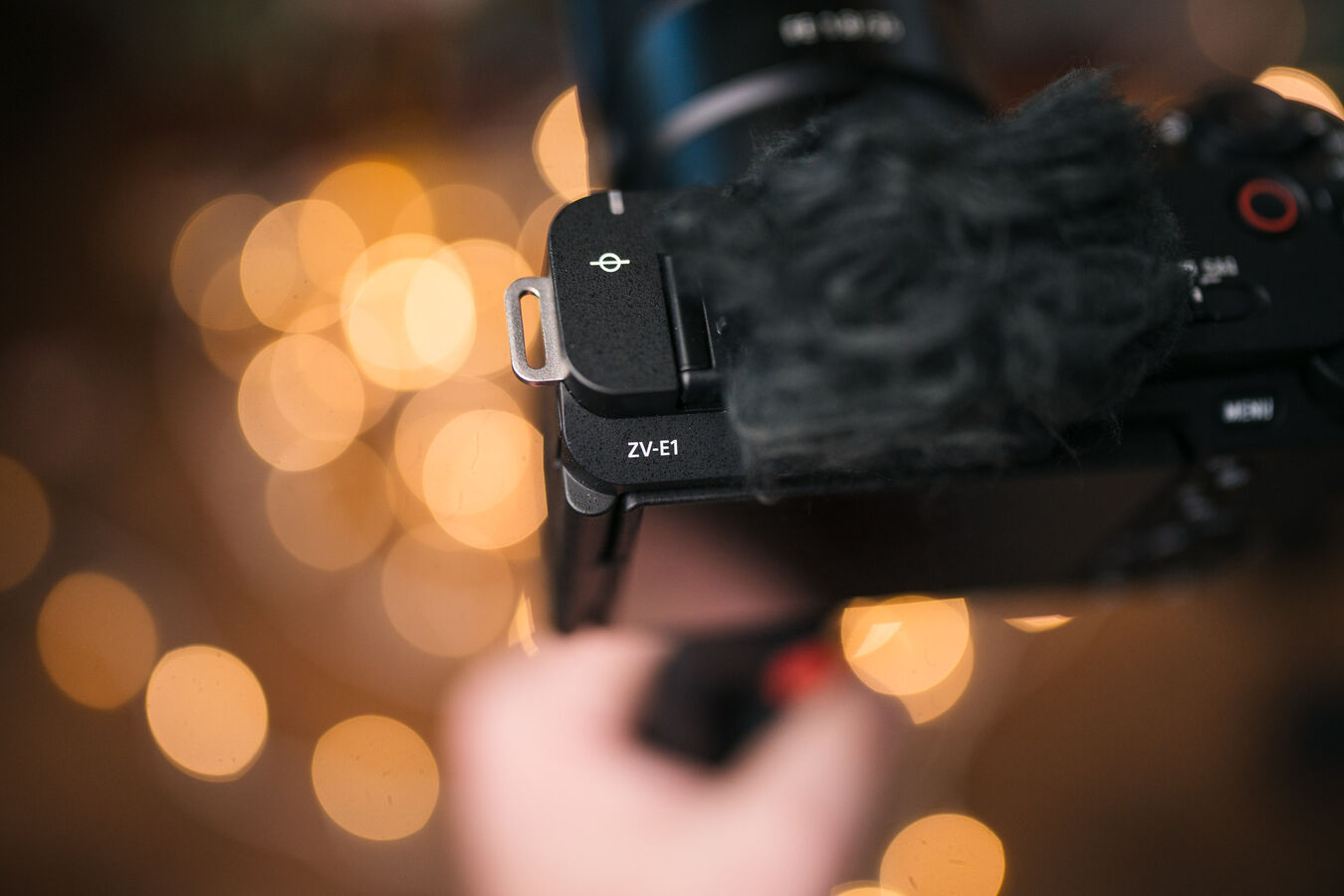 Камера Sony ZV-E1 - Sony|Ласкаво просимо до Vlog, отримайте кешбек до 1350 злотих!