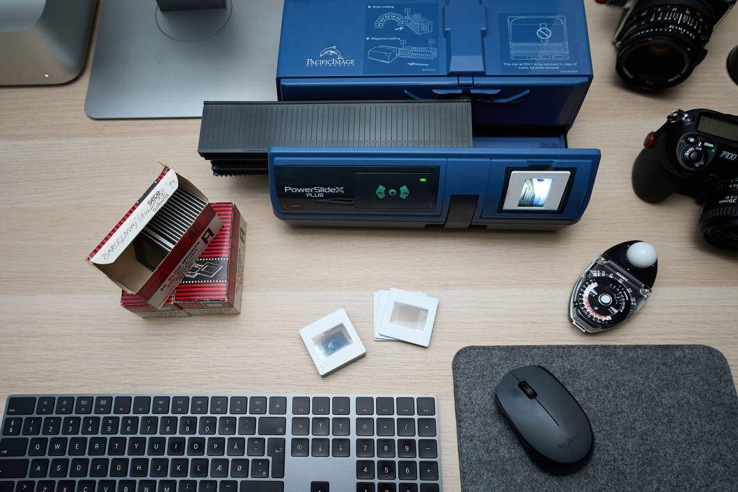 Automatyczny skaner do slajdów Pacific Image PowerSlide X Plus