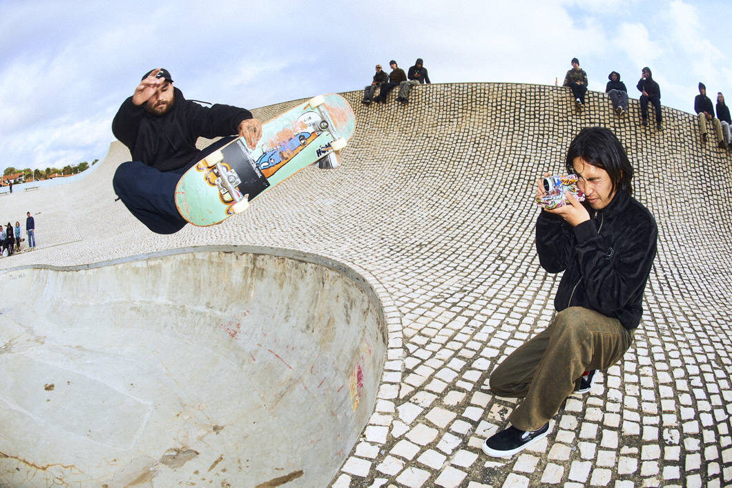 Aparat Polaroid NOW Gen 3 Thrasher Edition