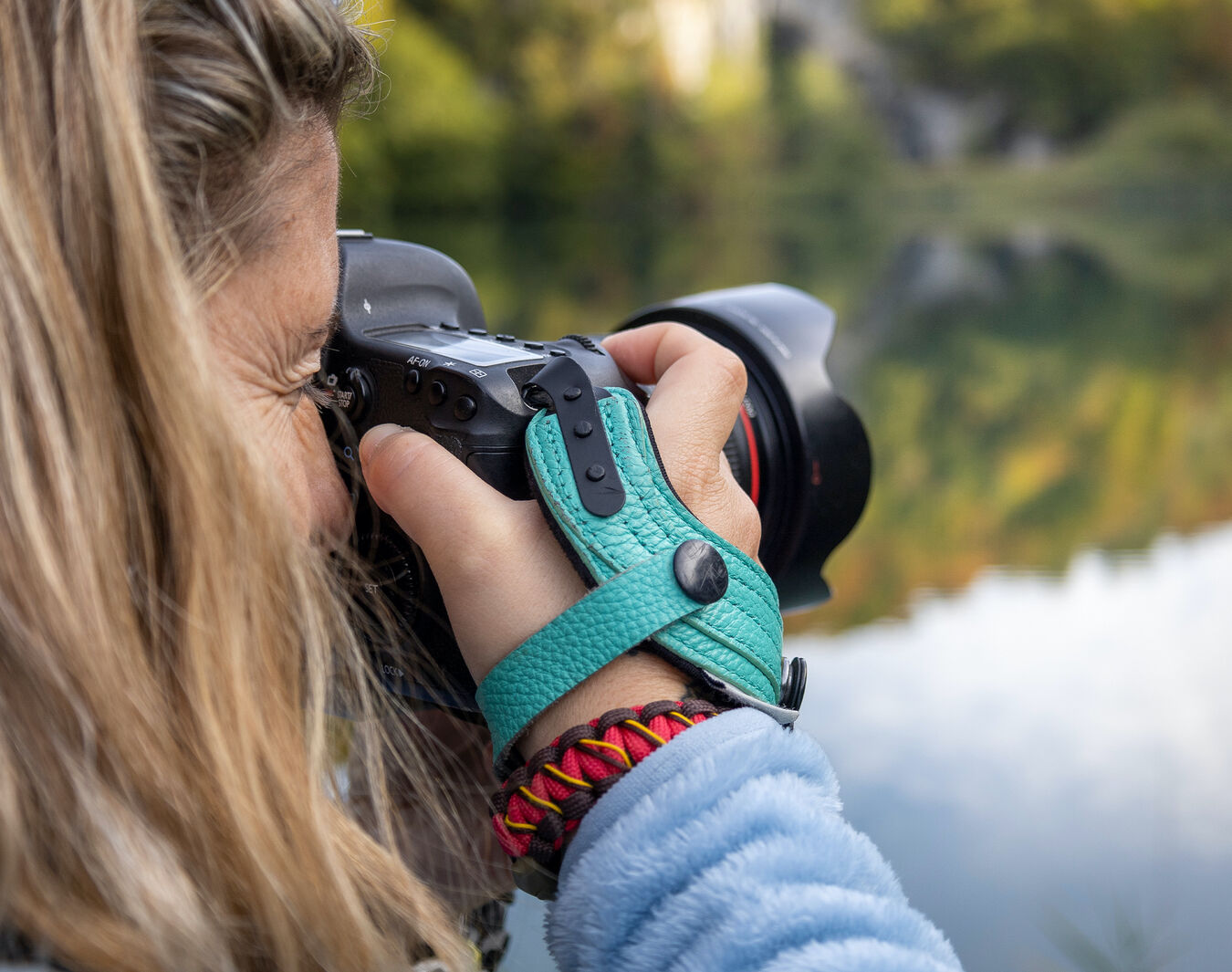 Skórzany pasek na rękę Spider Camera Holster SpiderPro Hand Strap v2 - Black