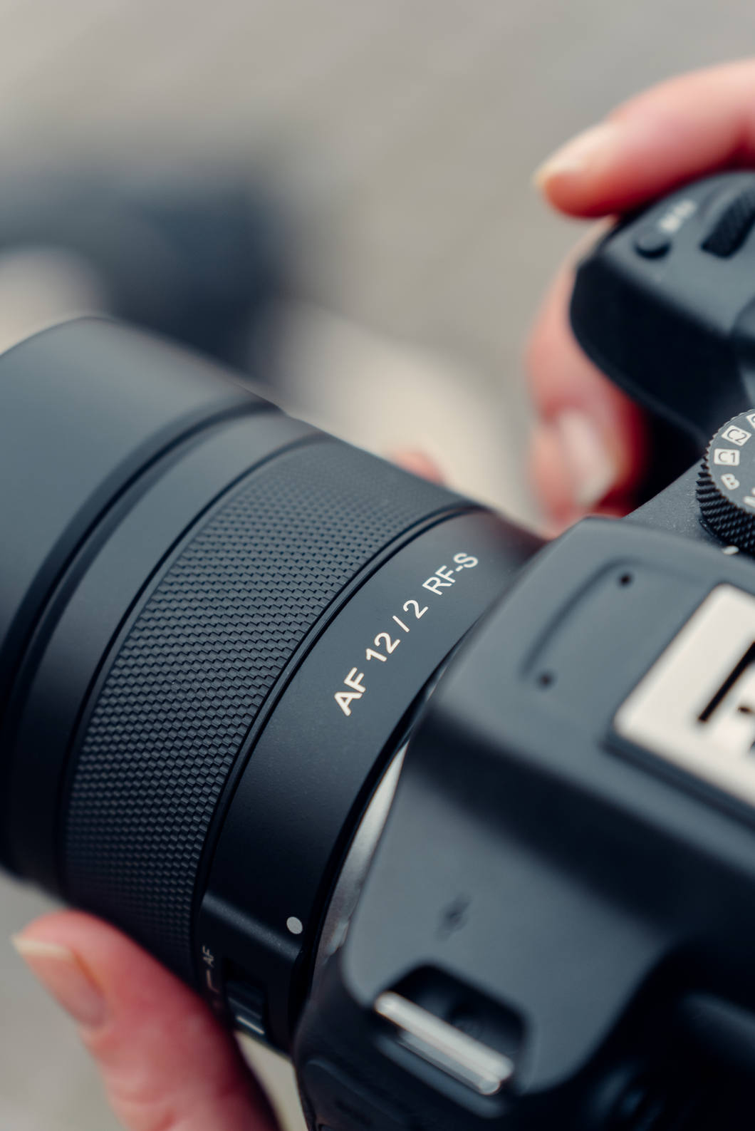 Obiektyw Samyang AF 12mm F/2.0 RF-S