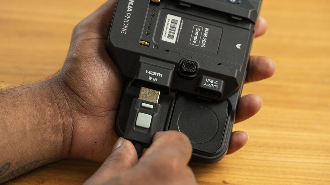 Atomos Ninja Phone (ATOMNJPB01)