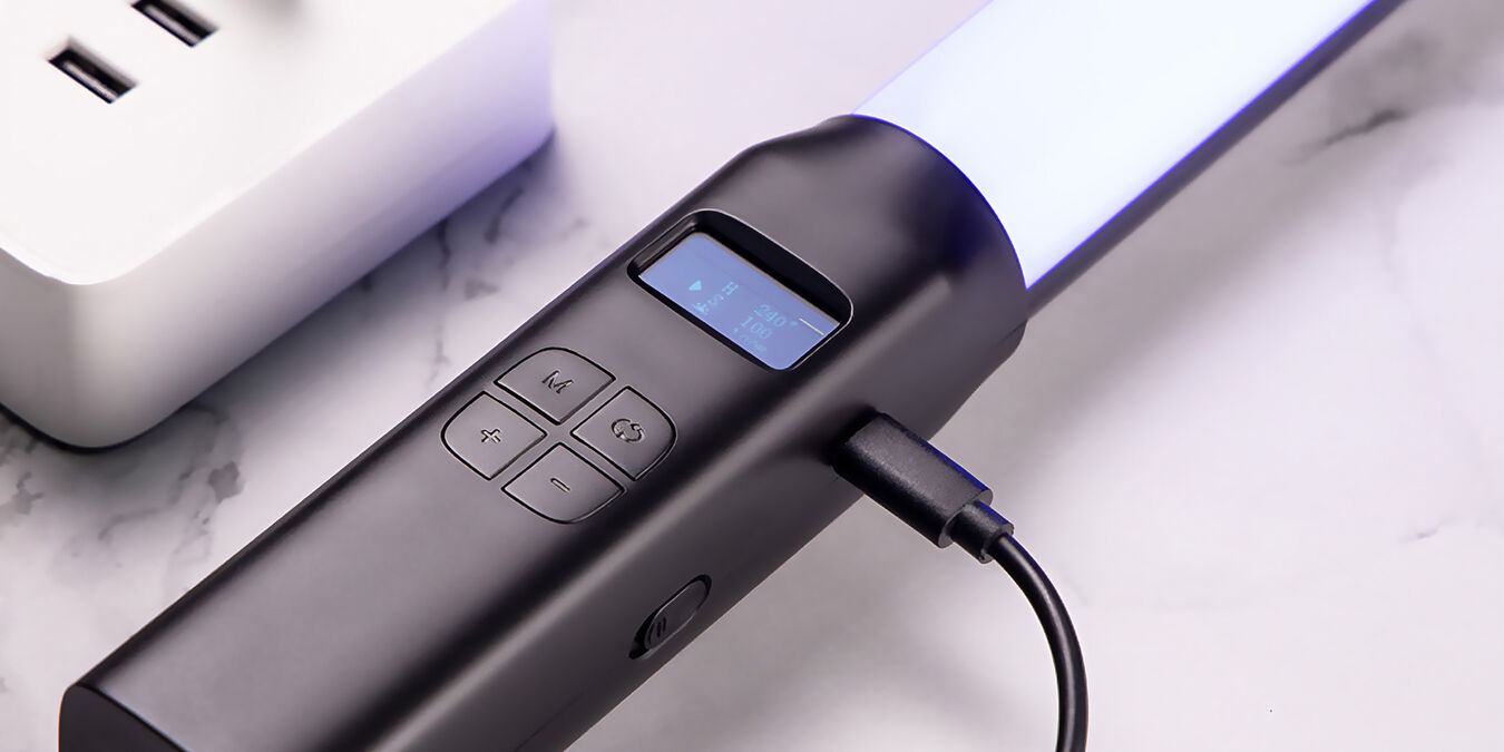 Lampa LED Ulanzi VL119 - RGB, WB (2500 K - 9000 K)