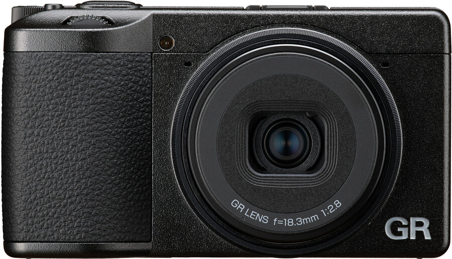 Aparat Ricoh GR IV - przedsprzedaż - dostępność jesień 2025