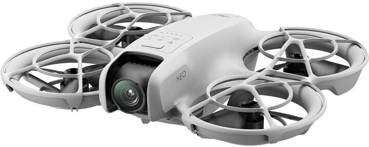 Dron DJI Neo Fly More Combo