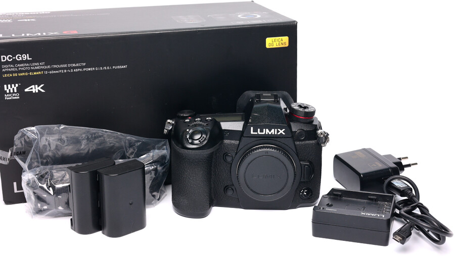 Bezlusterkowiec Panasonic Lumix DC-G9 Body + BLK22  - sn:WE8DA001848  - Używany