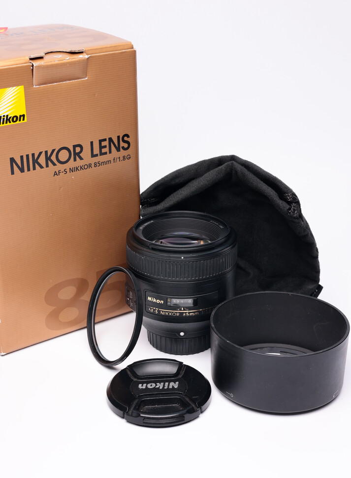 Nikkor AF-S 85mm f/1,8G - sn:263636 - Komis