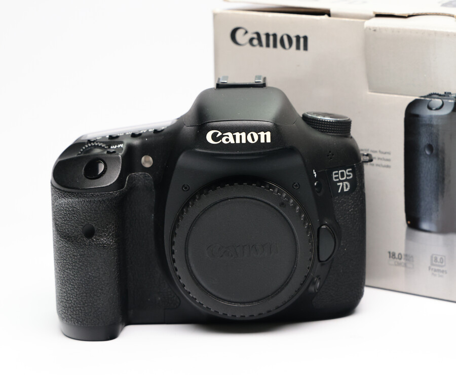 Canon lustrzanka EOS 7D - sn:0430414820 - Używany