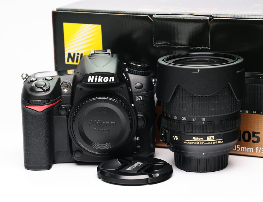 Nikon D7000 korpus + obiektyw 18-105 VR - sn:6173222 - Używany