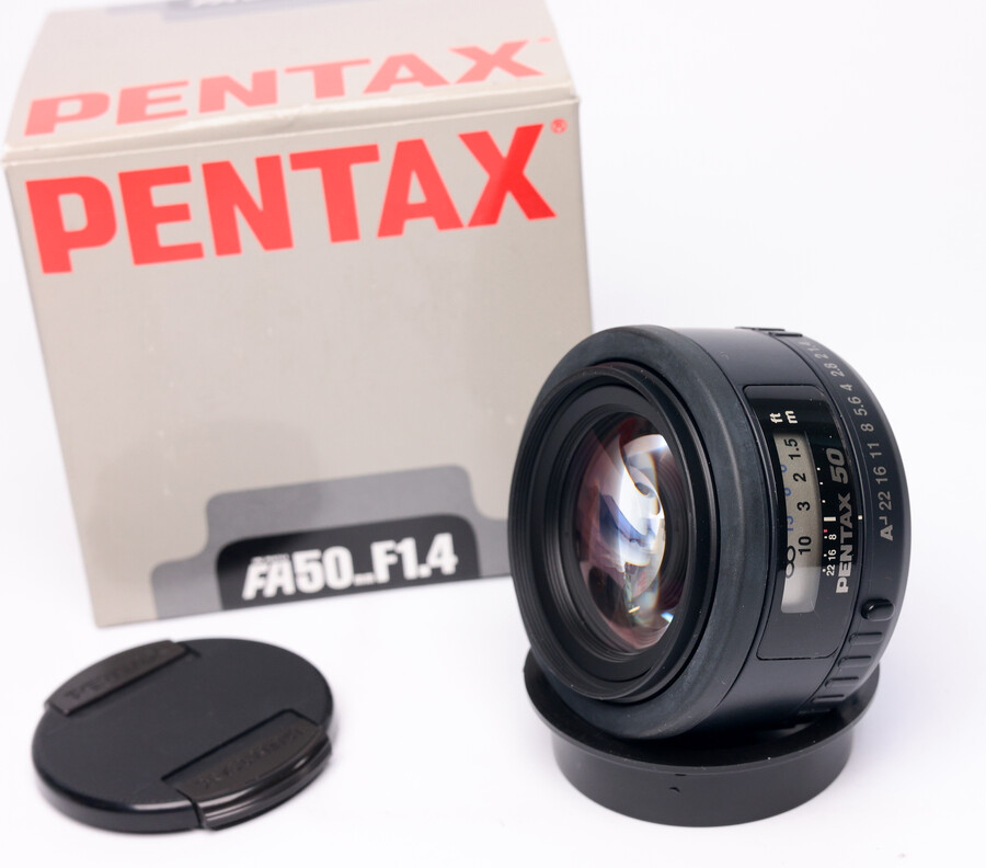 Obiektyw Pentax SMC PENTAX-FA 50mm f/1.4 - sn:6586079 - Komis