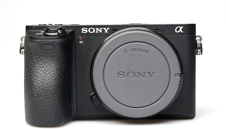 Bezlusterkowiec Sony A6500 - Używany