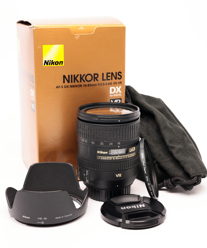 Nikkor AF-S DX 16-85mm f/3,5-5,6G IF-ED VR + Filtr UV - sn:22266547 - Używany