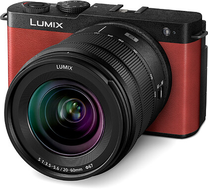 Bezlusterkowiec Panasonic Lumix S9 + 20-60mm (Crimson Red) + dobierz obiektyw 26mm f/8 za 1zł lub 35 f/1.8 za 50% ceny + Gratis wygodny pasek