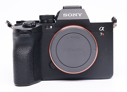 Bezlusterkowiec Sony A7R V - sn:2053218 - Komis