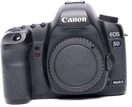 Lustrzanka Canon EOS 5D mark II sn:0330109403 + Grip Canon BG-E6 - Komis