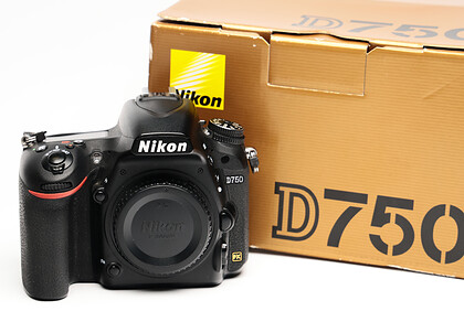Lustrzanka Nikon D750 - sn:6190235 - Używany