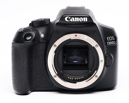 Lustrzanka Canon EOS 1300D - sn:153072092546 - Używany