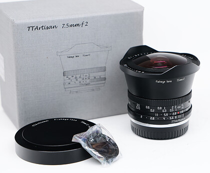Obiektyw 7Artisans 7,5mm f/2,8 FishEye - mocowanie Fujifilm X sn:87103726 - Używany
