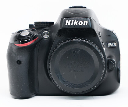 Nikon D5100 + AF-S 18-105/3.5-5.6 G ED VR - sn:6163983 - Używany