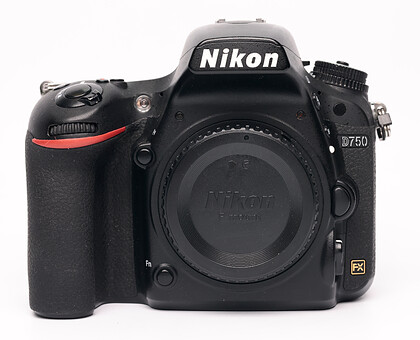 Lustrzanka Nikon D750 - sn:6047387 - Komis
