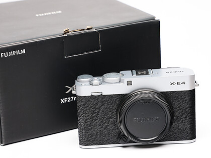 Bezlusterkowiec Fujifilm X-E4 - sn:1S001332 - Używany