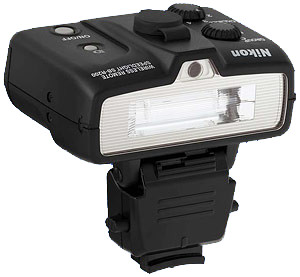 Nikon lampa SB-R200 - tymczasowo wycofane z oferty