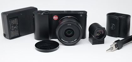 Leica T + Leica Summicron-T 23mm f/2 ASPH + 55-135/3.5-4.5 + 18-56/3,5-5,6 Vario-Elmar-T +  Leica Visoflex (Typ 020) - sn4921521 - Komis