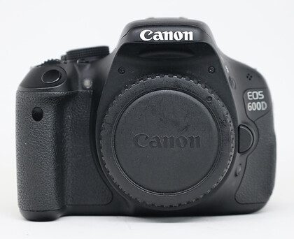Lustrzanka Canon Eos 60d sn:343076006635 - Komis
