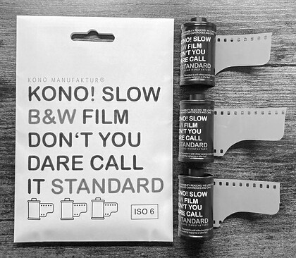 Film czarno-biały KONO! Slow 6 [135/36 zdjęć] (3-pack)