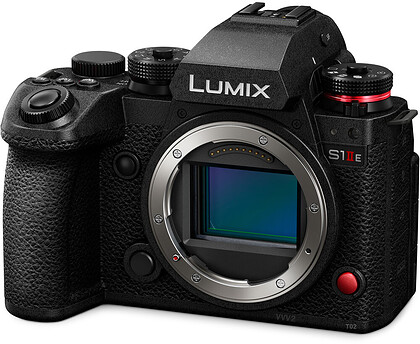 Bezlusterkowiec Panasonic Lumix S1IIE (DC-S1M2ESE)